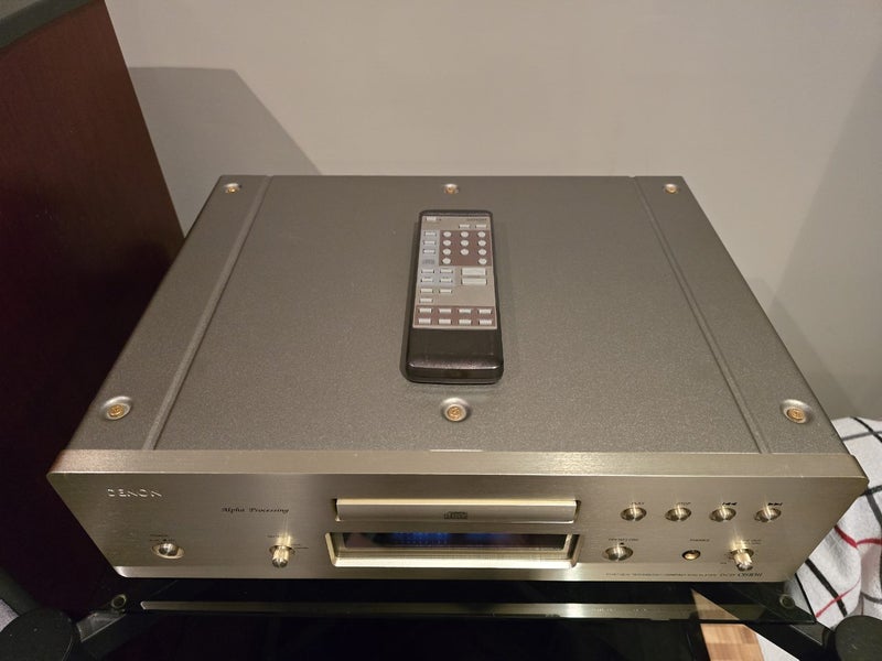Denon DCD-S10II Top of the range CD player Carousel 2
