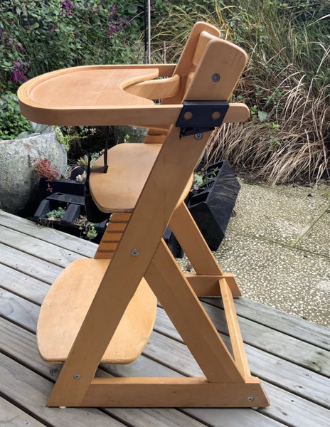 Wooden High Chair Carousel 2