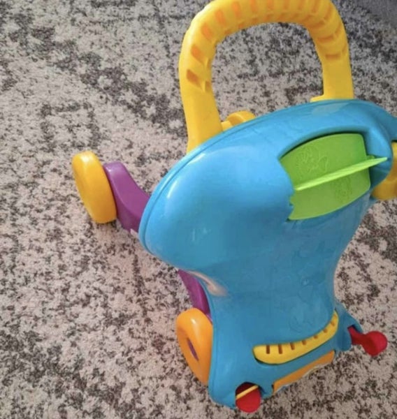 Playskool 2in1 walker &ride Carousel 2