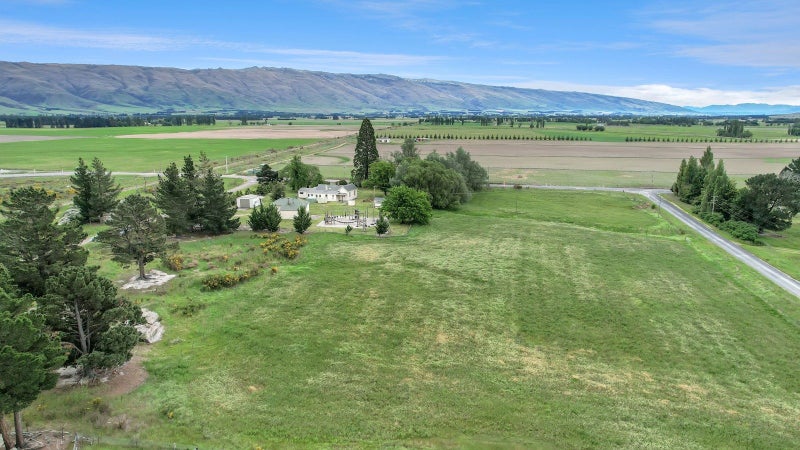 Image 1 of 20