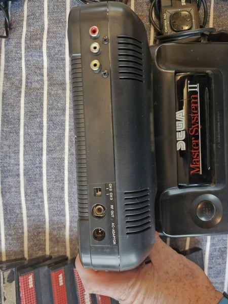 SEGA MASTER SYSYTEM II Carousel 6