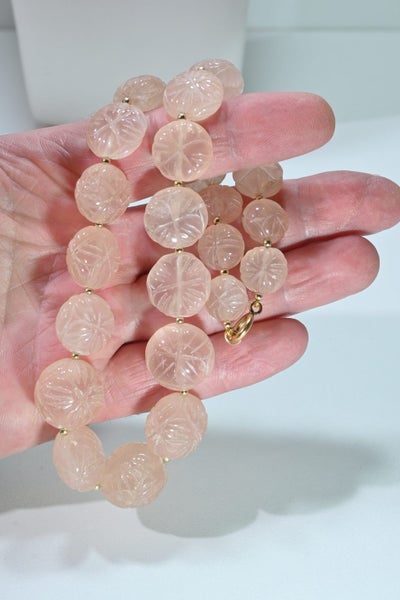 Carved Rose quartz gold clasp (9ct) Necklace Carousel 6