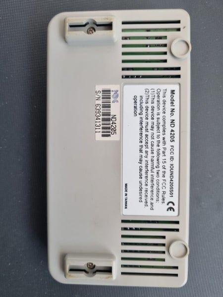 SOHOWARE 4-PORT Ethernet Hub MODEL: ND4205 Carousel 3