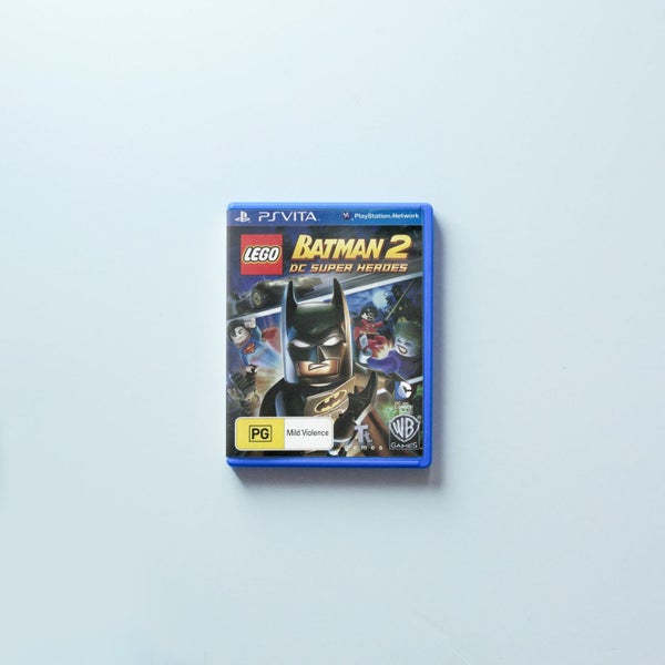 LEGO Batman 2: DC Super Heroes - PS Vita Game Carousel 1