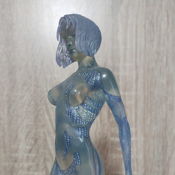 Weta Halo 3 Cortana Statue - Limited Edition - 131 of 1000 Carousel 1