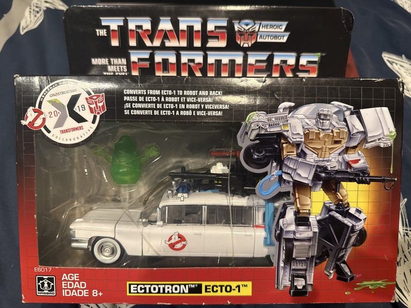 Transformers Ghostbusters Collaborative Carousel 1