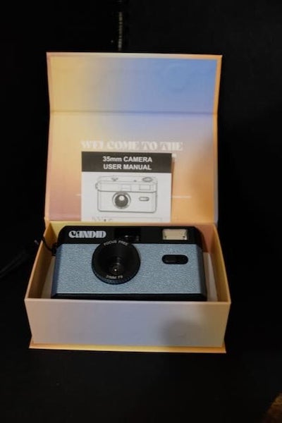 CANDID REUSABLE 35MM CAMERA Carousel 6