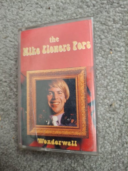 The Mike Flowers pops Carousel 1