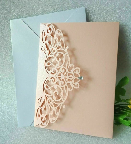 30x NEW Laser Cut Wedding Invitations Pocket Fold Invites with Envelope Carousel 8