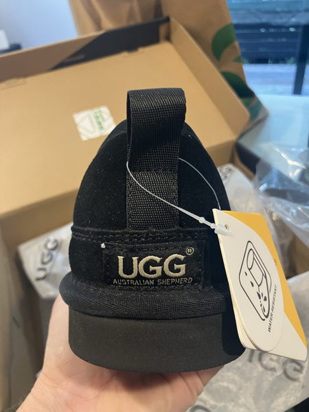 Ugg men’s slippers Carousel 1