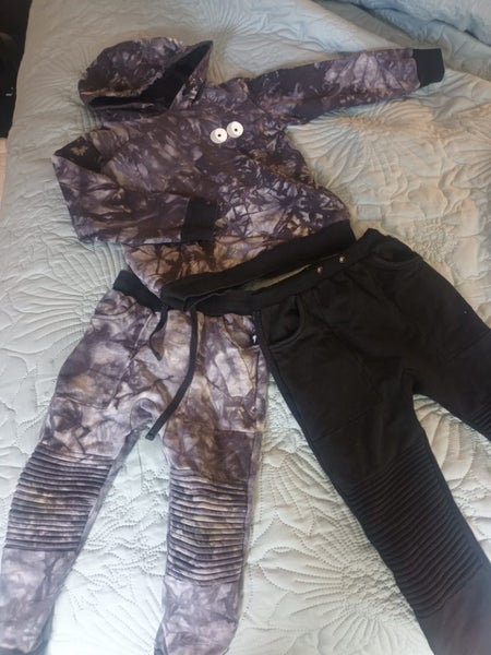 Size 6/7 Radicool Hoodie and 2× Trackies Carousel 1