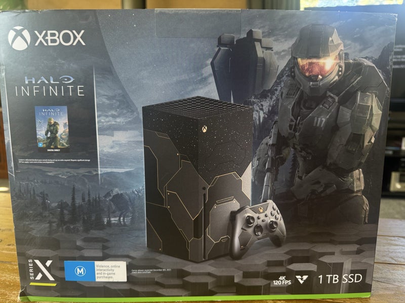 Xbox series X Halo edition Carousel 1