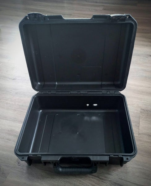Storm iM2300 Transit Case Carousel 2