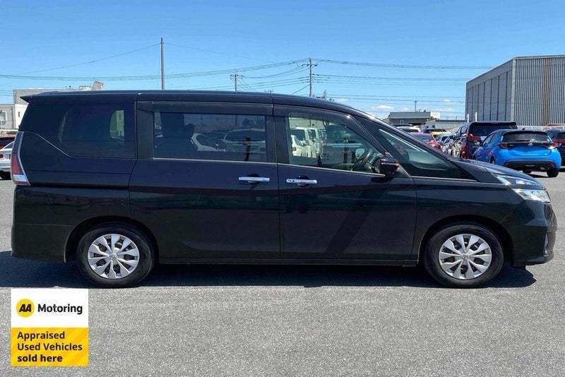 2016 Nissan Serena New Shape / 8 Seats62865834753922112