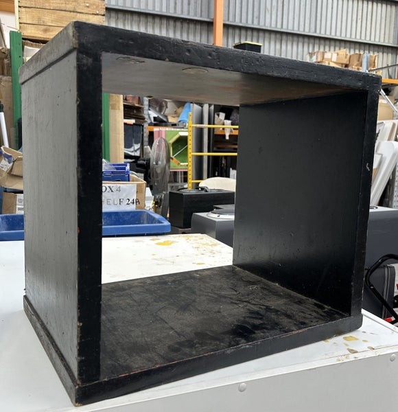 Black Shelf - $1 Reserve (End Of Aisle 14) Carousel 1