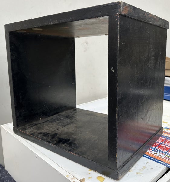 Black Shelf - $1 Reserve (End Of Aisle 14) Carousel 2