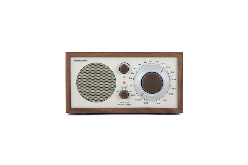 Audio Model One AM/FM Table Radio Carousel 2