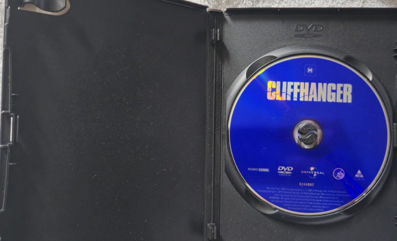 CLIFFHANGER STALLONE MOVIE DVD Carousel 3