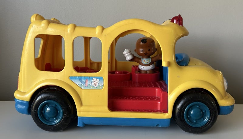 Vintage 2005 Fisher-Price School Bus + 2018 Little People Figure (PING/AFTERPAY) Carousel 1