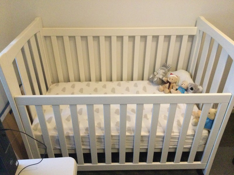 Cot Carousel 2