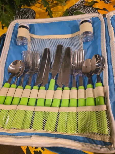 Picnic basket with wine cooler Carousel 2