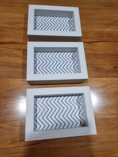 Picture frames - set of 3 white picture frames, thick and solid Carousel 2