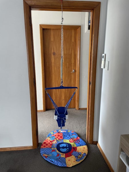 Jolly Jumper elite with musical mat Carousel 1