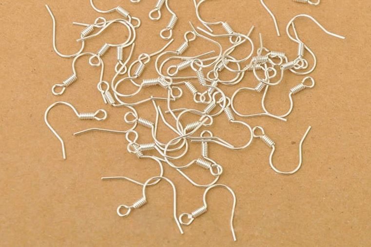 ** 18mm 925 Sterling Silver PLATED Hypoallergenic Earring Hooks (x40) ** Carousel 1