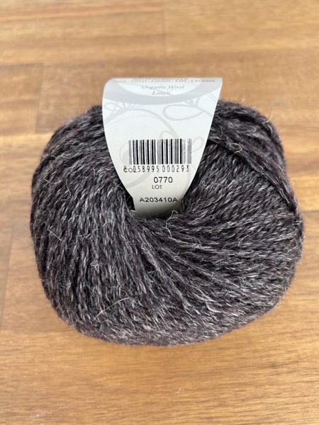 Sesia Bio Arboris Organic Wool/Linen DK Yarn - Seven Shades Available Carousel 11