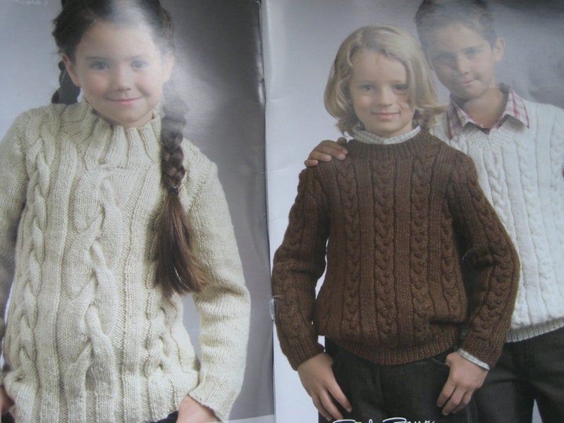 PATONS ZHIVAGO KNITTING PATTERNs CHILDREN 2-10 years Carousel 2