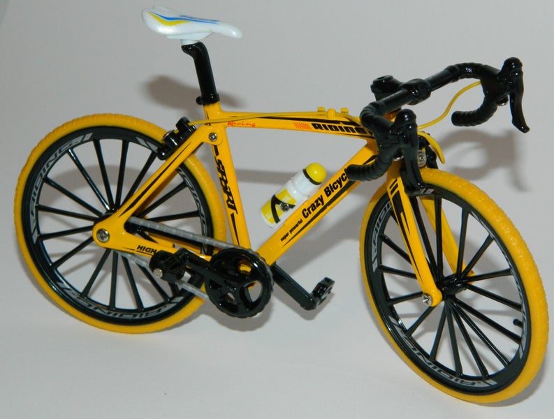 Model Diecast Alloy 1:10 Road Bike - Yellow Carousel 9