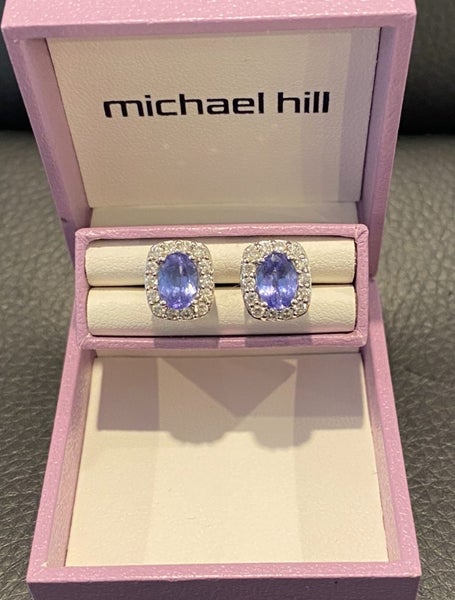 Price Reduced: Stunning Tanzanite & Diamond Earrings Carousel 2