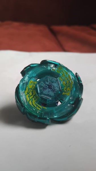 Galaxy Pegasus W105R2F | TAKARA TOMY Metalfusion Metalfight Beyblade Carousel 11