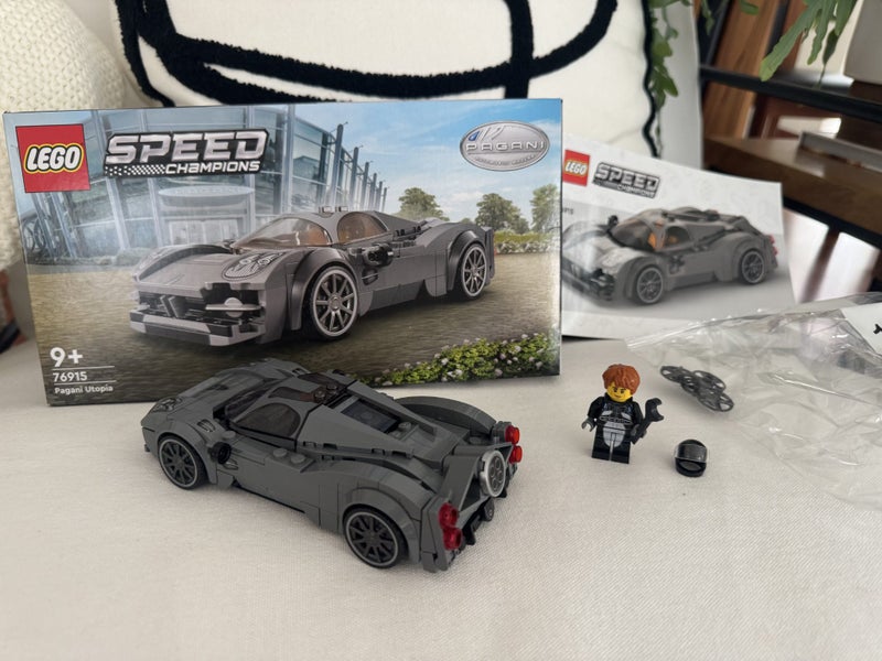Lego speed SC Pagani Utopia 76915 Carousel 2
