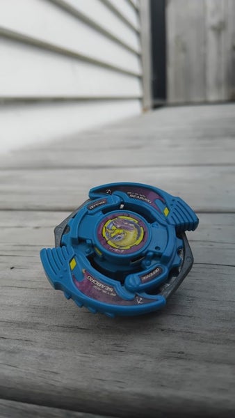 TAKARA TOMY BAKUTENSHOOT 1st Gen Beyblade | Seaborg with original box Carousel 1