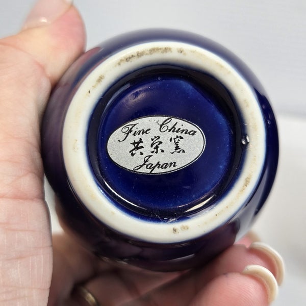 Vintage Pair Cobalt Blue Vases Daffidol Butterfly Hummingbird Fine China Japan62934714557955113
