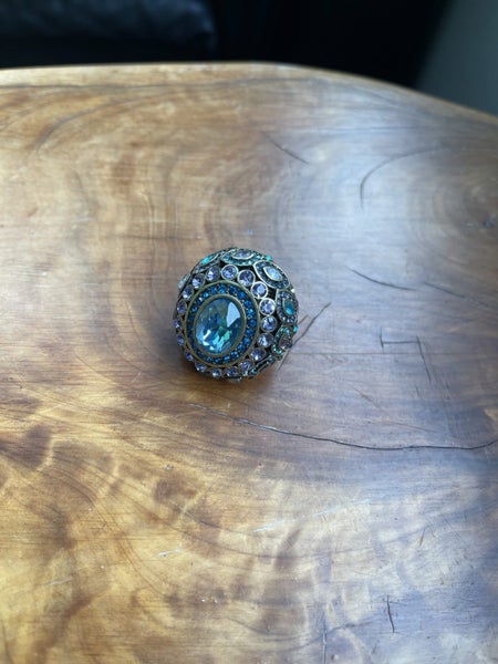 Heidi Daus Cocktail Vintage Ring Carousel 1