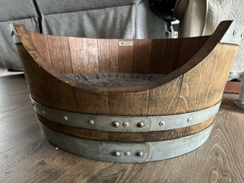 Dog Bed (or spoilt cat) - Kiwi AZ CreationNZ pet bed Carousel 4