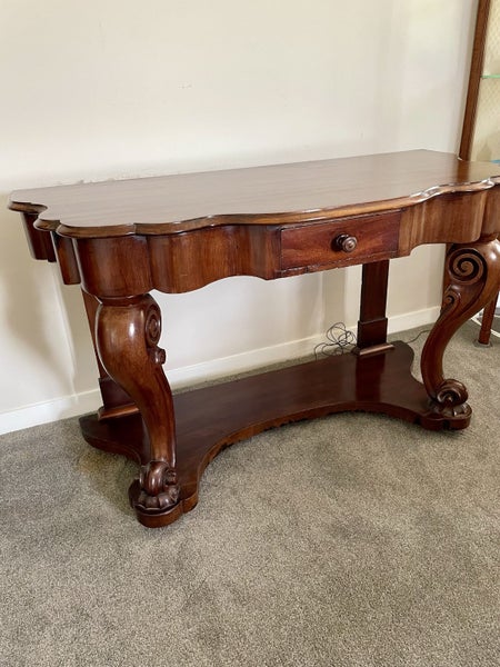 Vintage side table62854315950081112