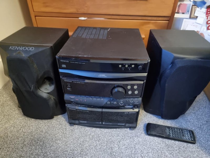 old stereo - not working Carousel 1