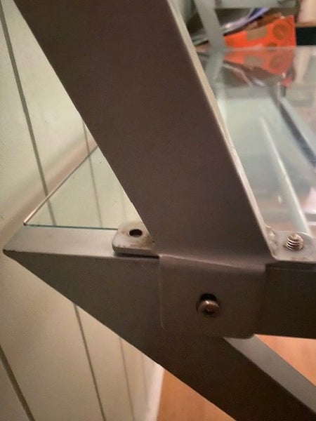 glass desk Carousel 2