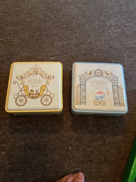 Royal collectables Tins: Carousel 3