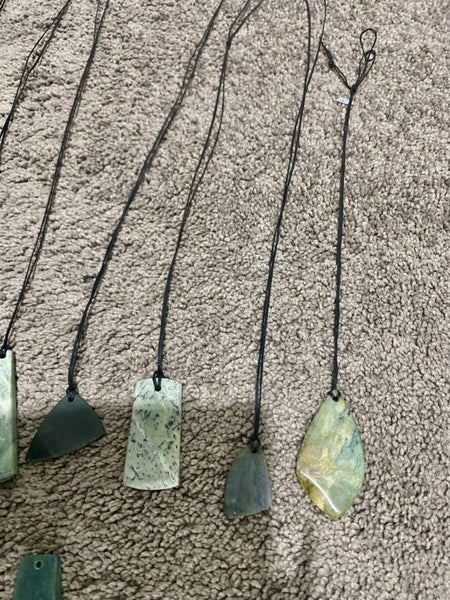 NZ Pouname/Greenstone Pendant collection Carousel 10