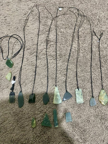 NZ Pouname/Greenstone Pendant collection Carousel 1