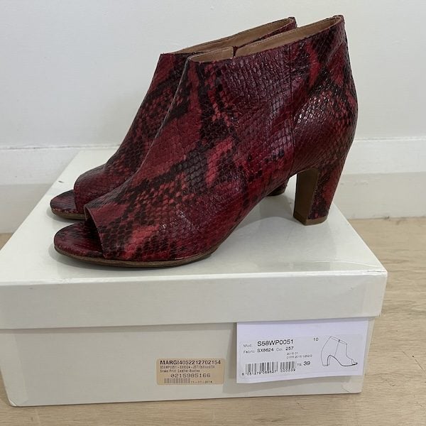 BNWT Maison Martin Margiela leather snakeskin print shoes size 8/39 Carousel 1