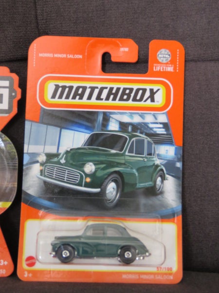 MORRIS MINOR X 2 Carousel 3