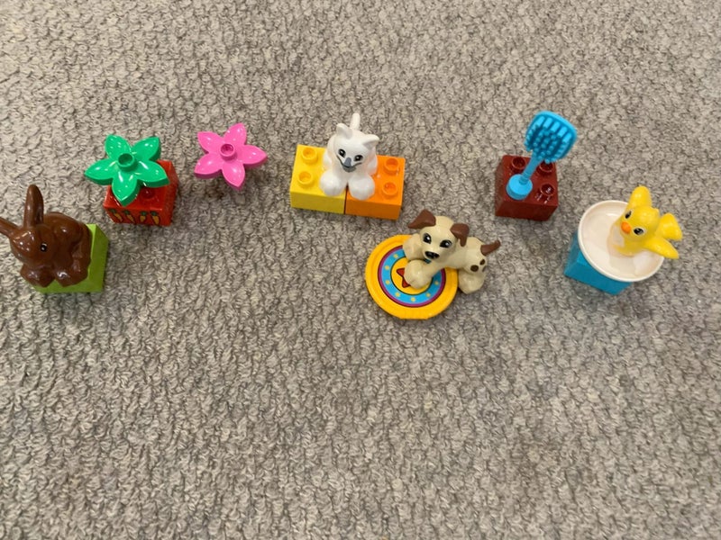 Lego Duplo Family Pets Carousel 2