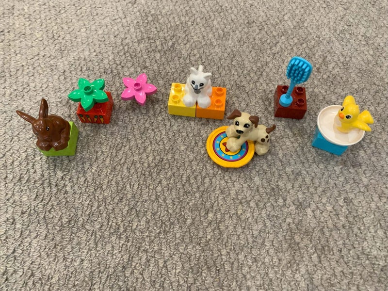 Lego Duplo Family Pets Carousel 3
