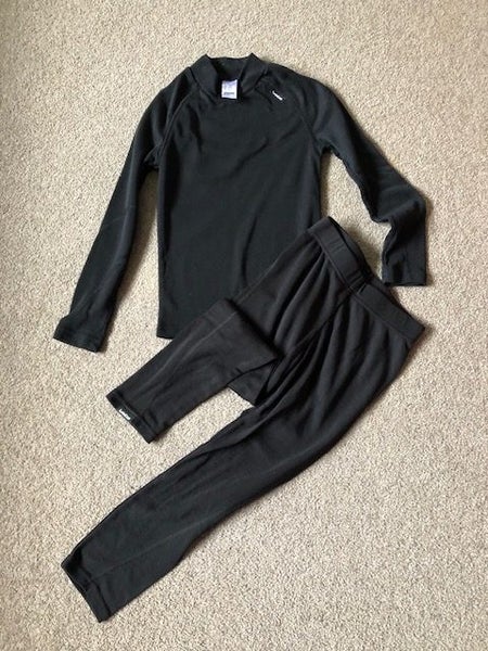 Decathlon Thermal Wear Kids (set) size 8 Carousel 1