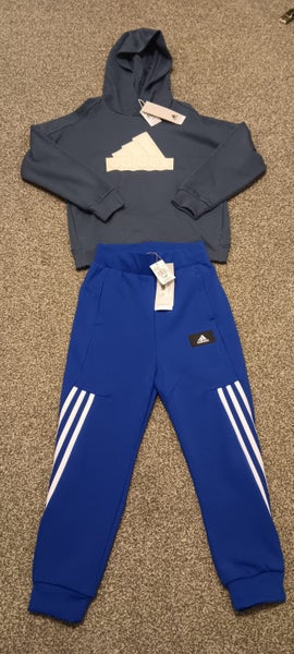 BRAND NEW BOYS ADIDAS HOODIE AND TRACKPANTS 7-8 YRS Carousel 1